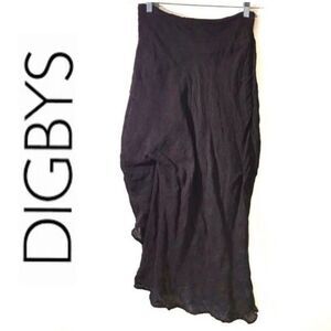 DIGBY’S BOUTIQUE Italian Silk blend Size small Asymmetric skirt Brown